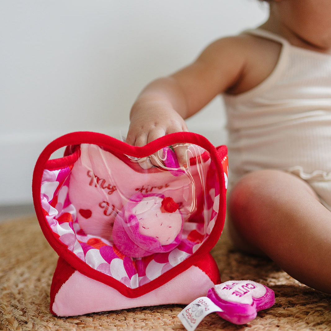 Baby Valentine's Day Fill & Spill Toy | Genius Babies – Genius