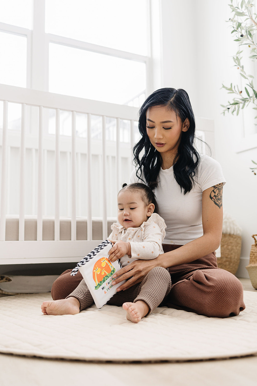Baby's First Photo Album - Giraffe Family